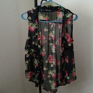 Wetseal floral see-through high-low top